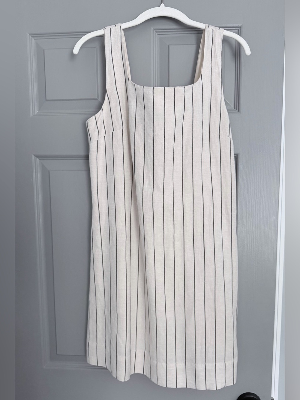 Evereve NWT’s Linen blend cream and black summer dress, size small